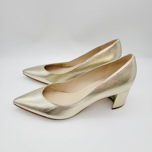 ⭐️ THE BEST MOB or PARTY!⭐️Marc Fisher gold heels